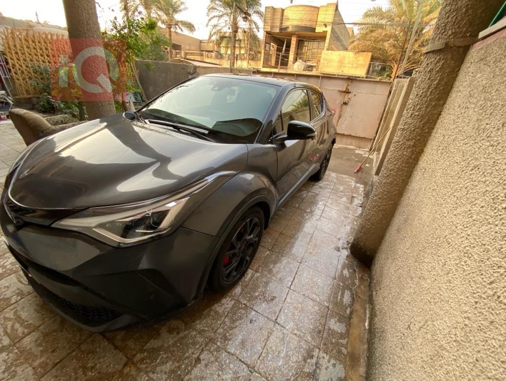 تويوتا سي اتش ار